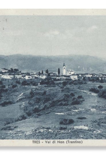 TRES_cartolina